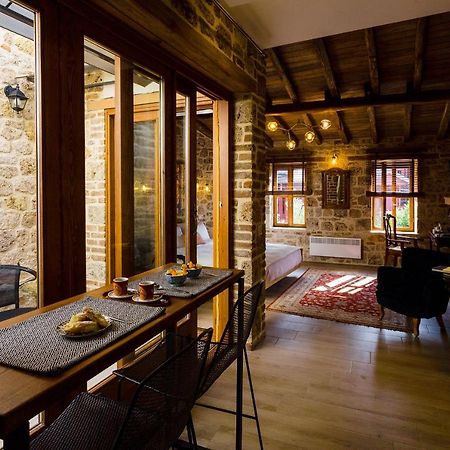 Blossom Rooms & Suite Karaferye Dış mekan fotoğraf
