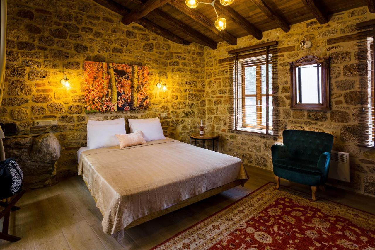 Blossom Rooms & Suite Karaferye Dış mekan fotoğraf