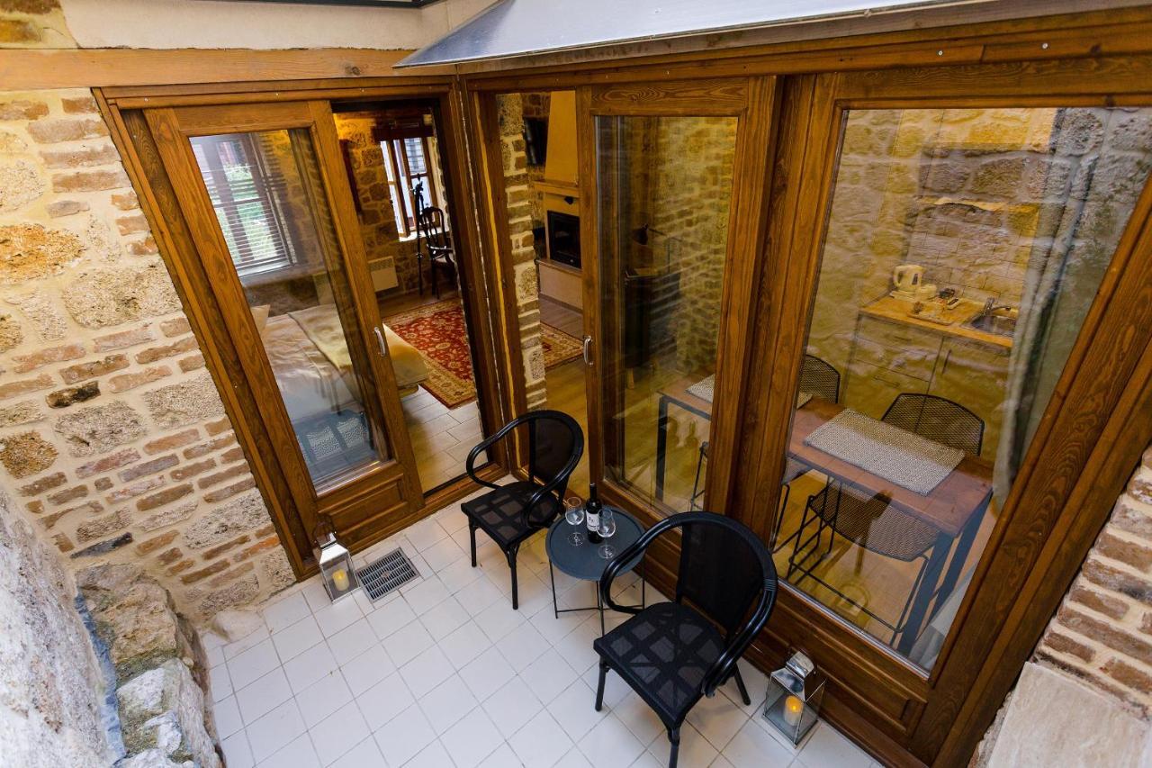 Blossom Rooms & Suite Karaferye Dış mekan fotoğraf