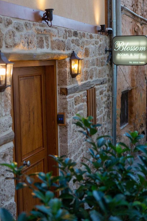 Blossom Rooms & Suite Karaferye Dış mekan fotoğraf