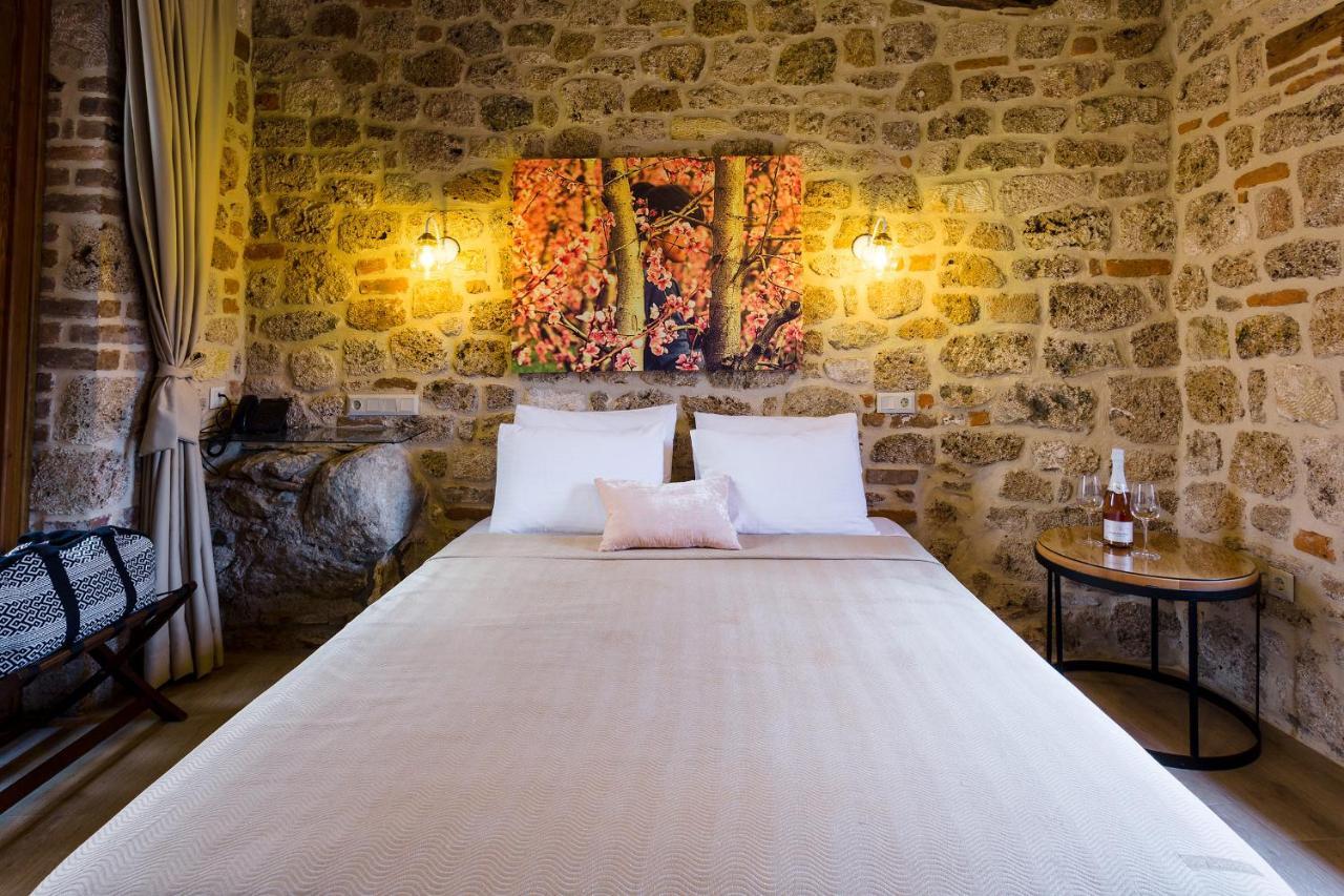 Blossom Rooms & Suite Karaferye Dış mekan fotoğraf