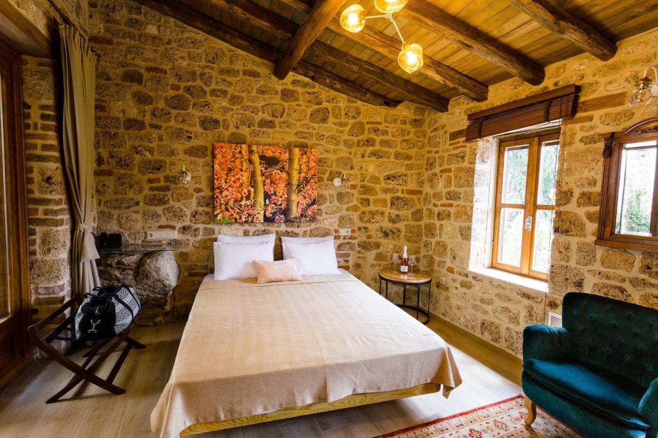Blossom Rooms & Suite Karaferye Dış mekan fotoğraf
