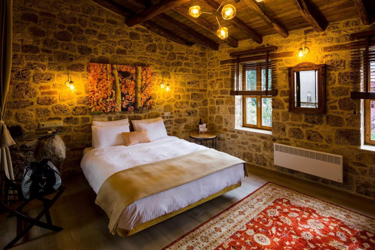 Blossom Rooms & Suite Karaferye Dış mekan fotoğraf